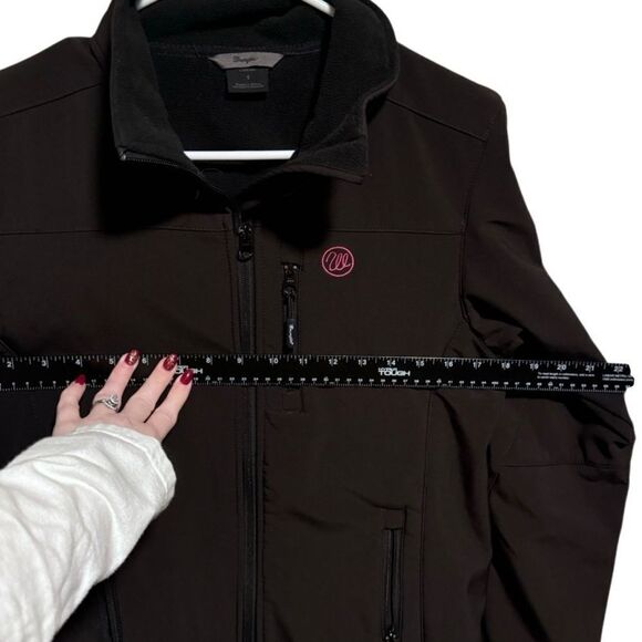 Wrangler- Western Outerwear Resistant Trail Jacket Softshell Embroidered, Small - Picture 8 of 11
